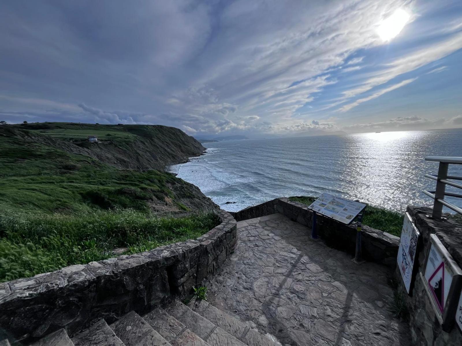 Apartament Tu Refugio Junto Al Mar Te Espera Disfruta Final Europa League Barrika Zewnętrze zdjęcie